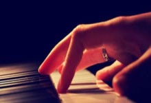 开云官网：确定下跌！德转预热奥斯梅恩身价变化，最低降至5500万欧元.